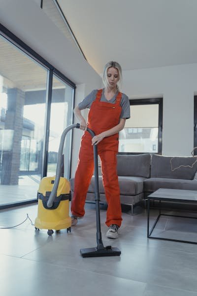 Effortless commercial office cleaning in kent for your business